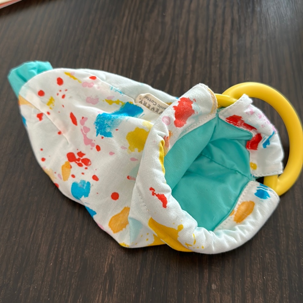 Lovevery Organic Cotton Sensory Pouch